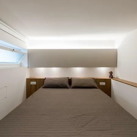 Apartment Charming Loft Nel Centro Citta-wifi Bari